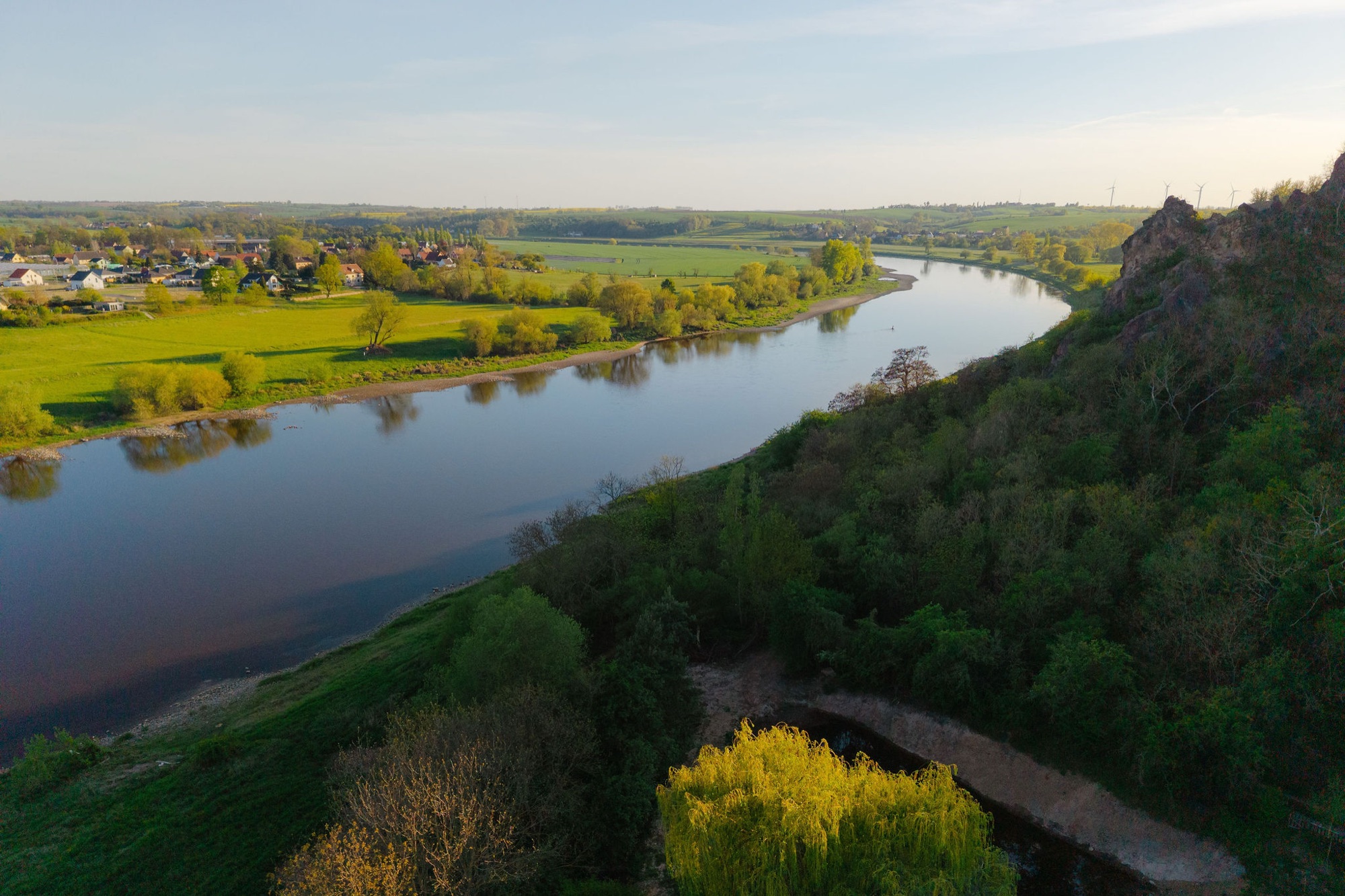 Die Elbe am Göhrischgut von oben
